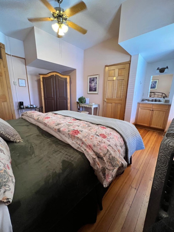 Hotel St Nicholas image 7