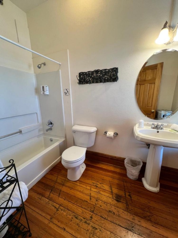 Hotel St Nicholas image 9